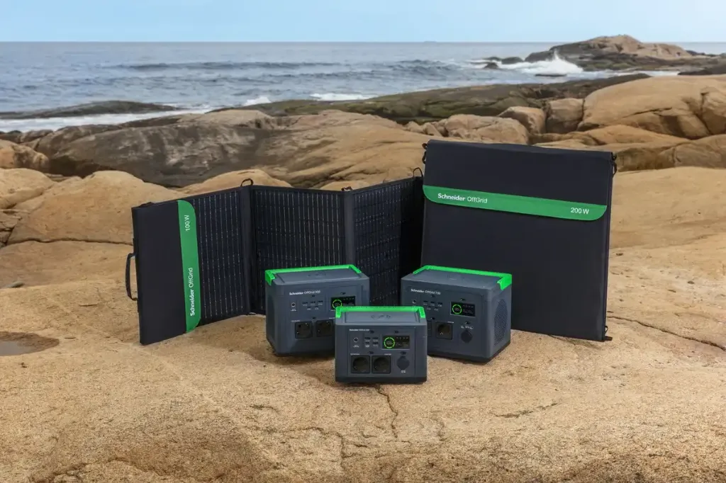 Schneider Electric OffGrid Portable Solar Panel, 100W PSP100.webp