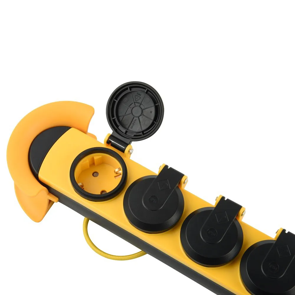iLock Waterproof Proffissional Power Strip 4 Outlet Socket 5 Meters Rubber Cable IP44.webp