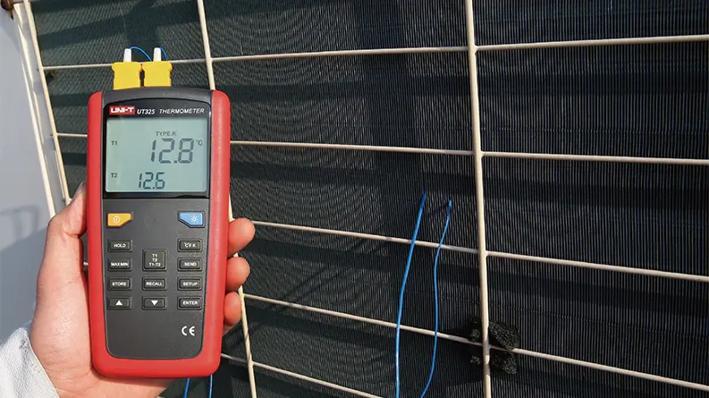Uni-T Contact Type Thermometer With Thermocouple Temperature Probes