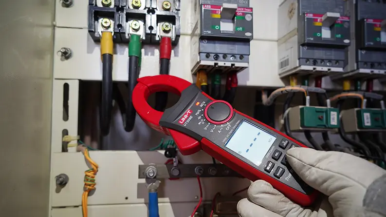 UT205E-NCV-measurement.webp