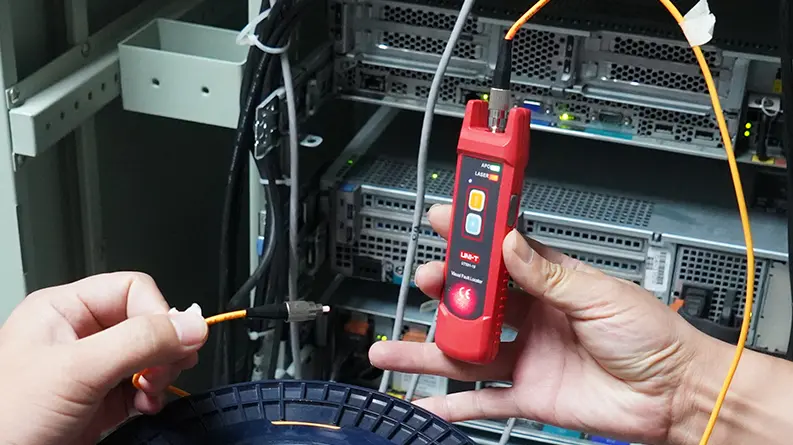 Uni-T Optical Fiber Fault Detection And Locating IP54 Rated