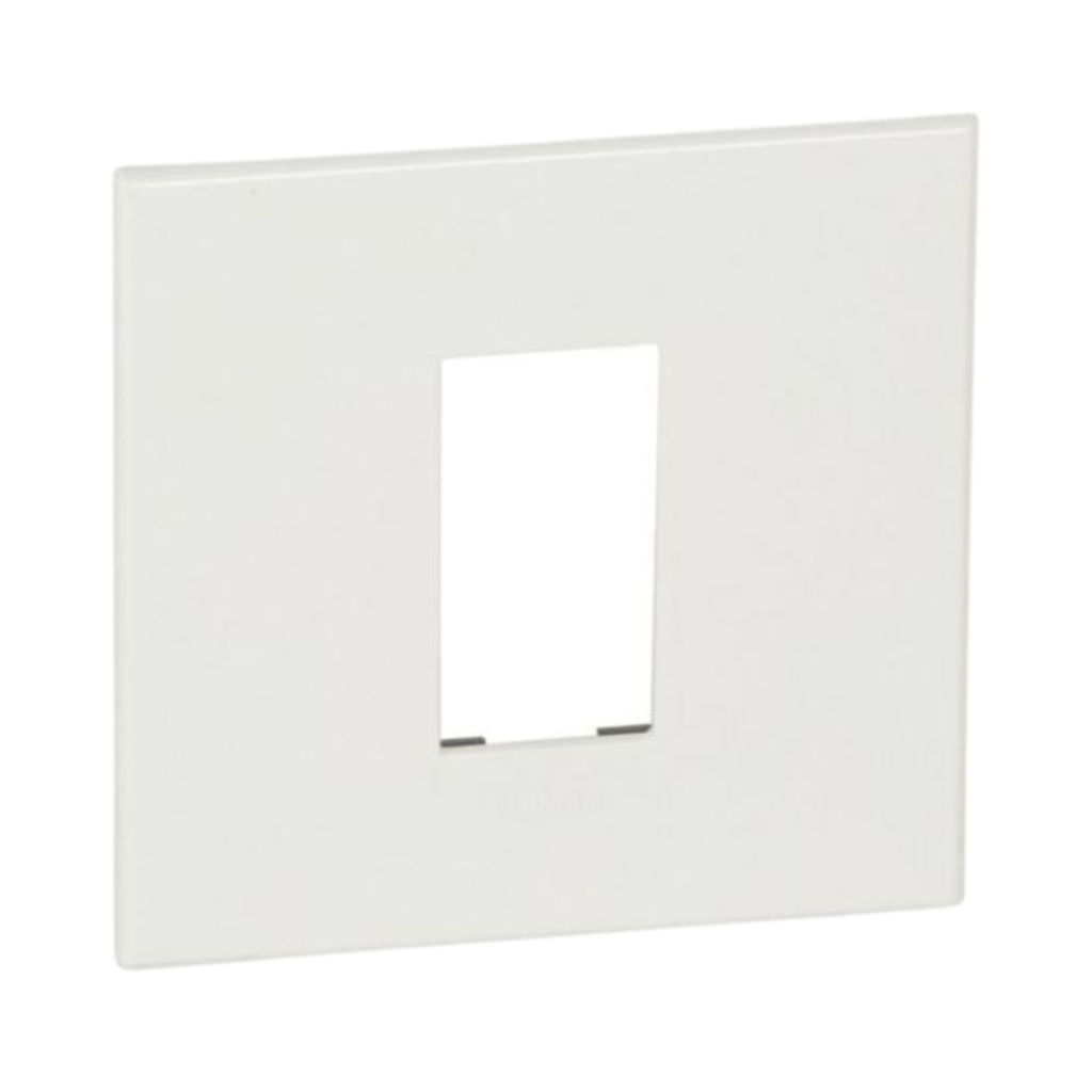 Legrand Arteor™ Plate French German Std Square 1 Module White 