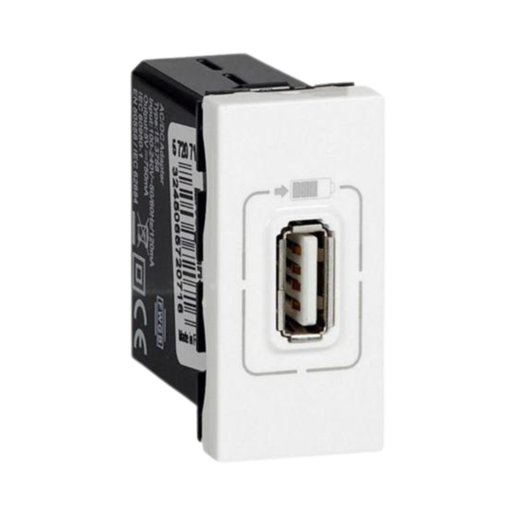 [572071] Legrand Arteor Charging Socket Single USB Type-A 1.5A 1 Module White