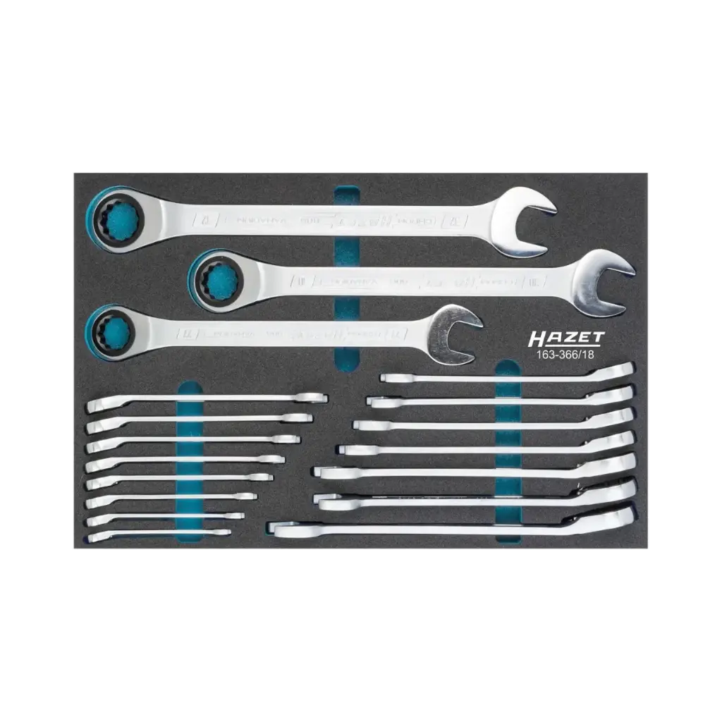 Hazet Ratcheting Combination Wrench Set 3/3, 18-Pieces, 8-32 Outside 12-Point Traction Profile
