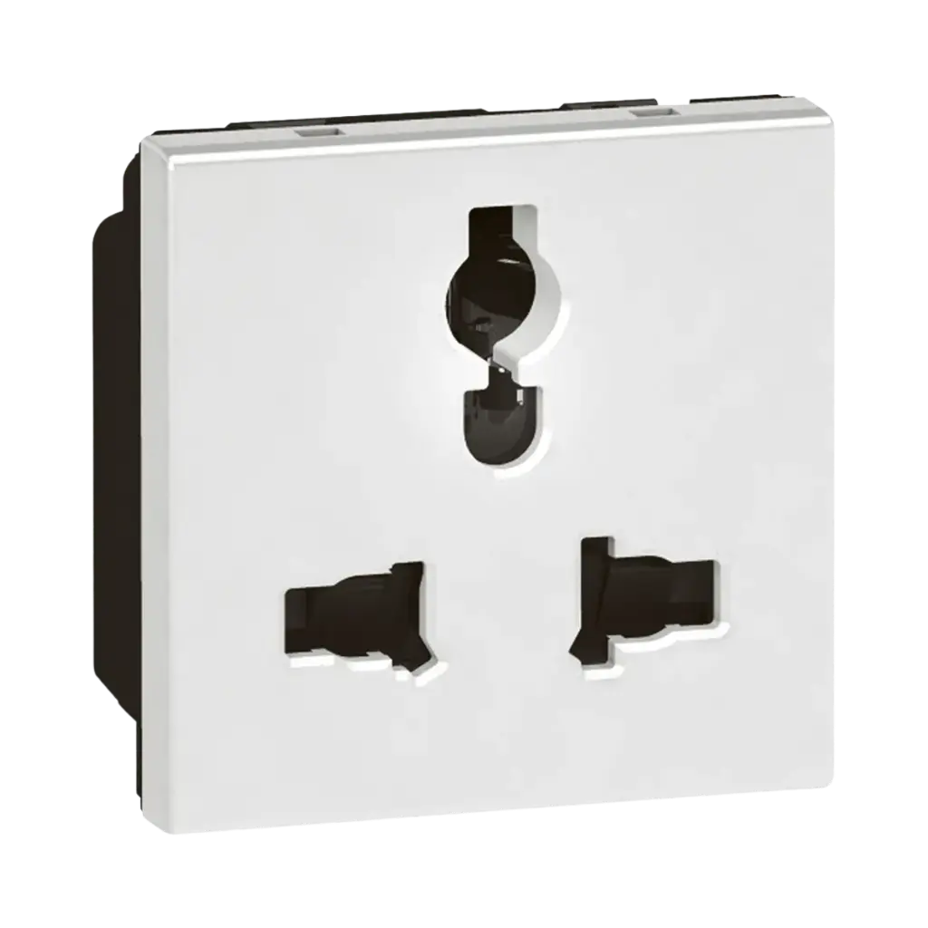 Legrand Arteor™ Multistandard Socket, 2P+E Unswitched, shuttered, 2 Modules - White