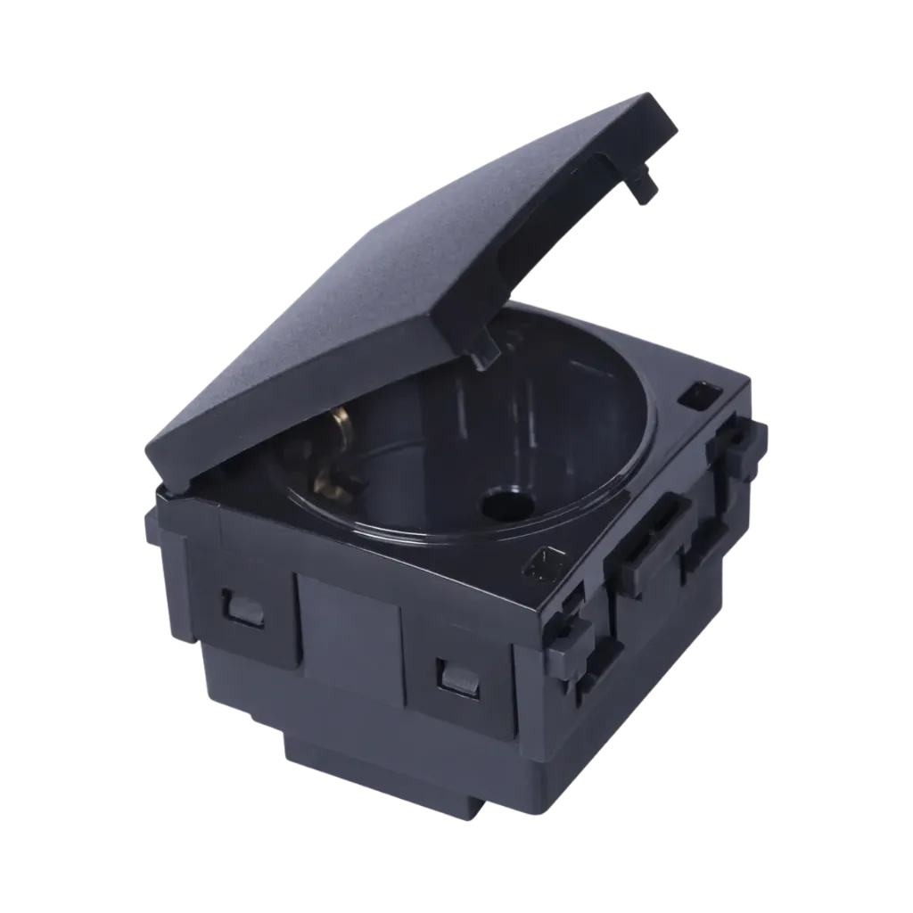 Venus German Socket With Earth and Cover 20A J-Venus Black J20C