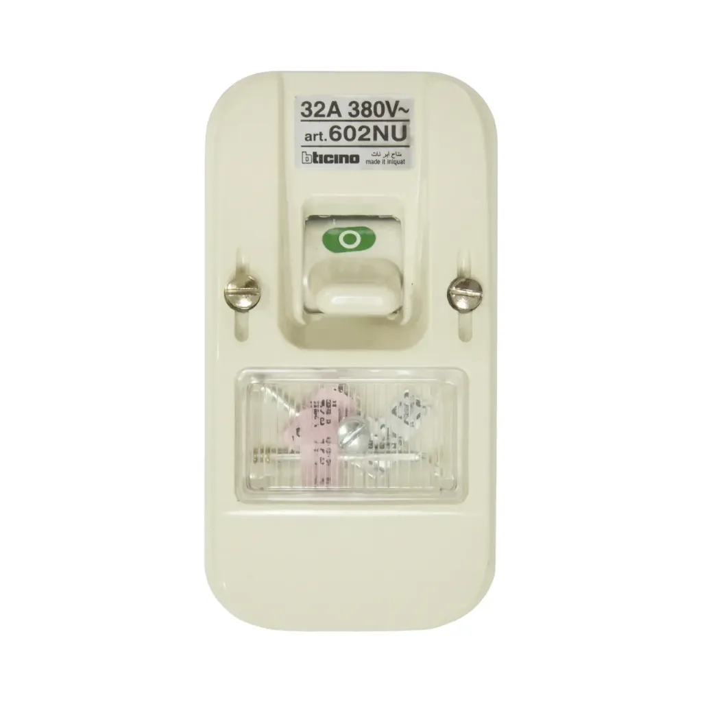 [602NU] مفتاح ثنائى 32 امبير خارج الحائط بتشينو